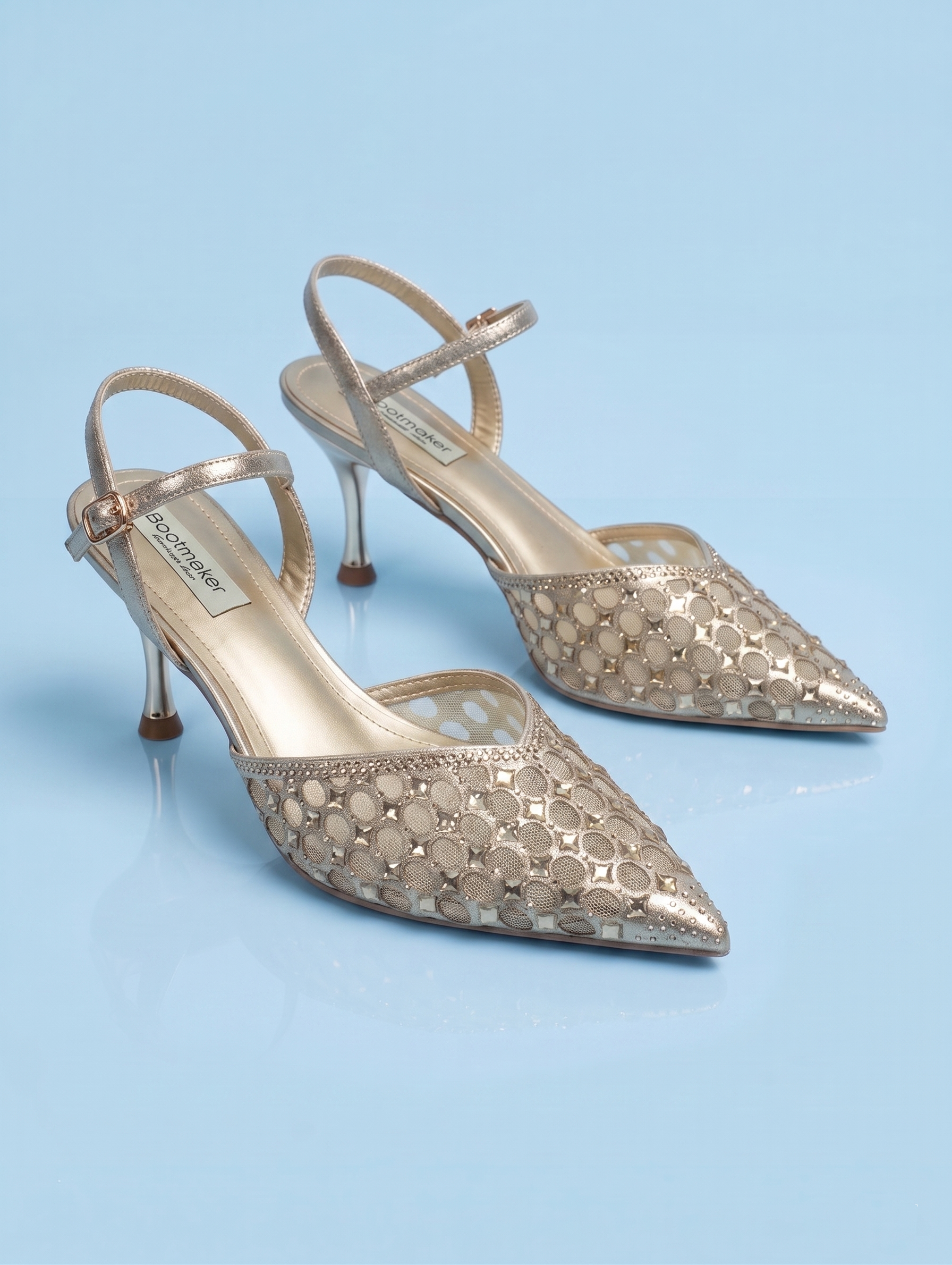 The Laser-Cut Metallic Point