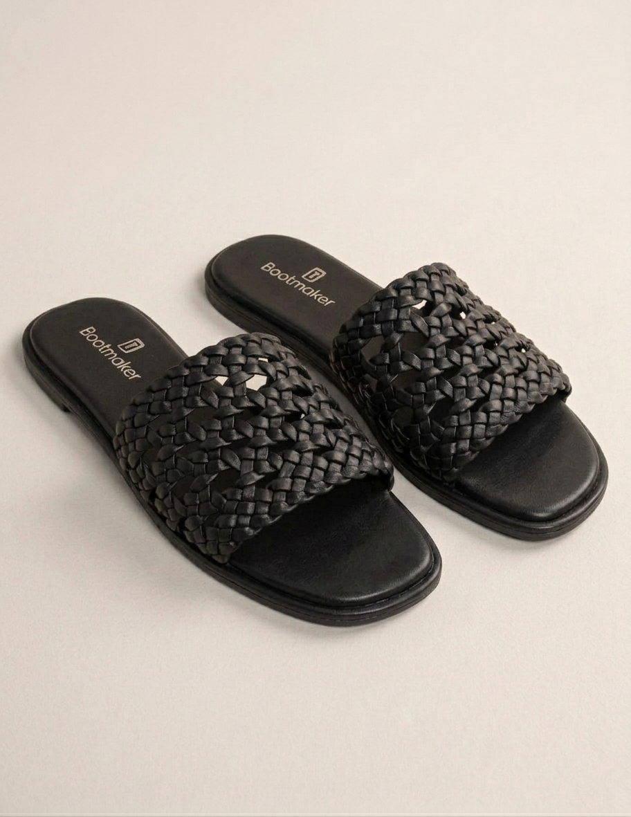 The Amara Woven Slides
